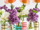 diy-spray-painted-colorful-vases-from-glass-bottles-1
