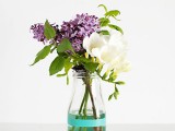 diy-spray-painted-colorful-vases-from-glass-bottles-5