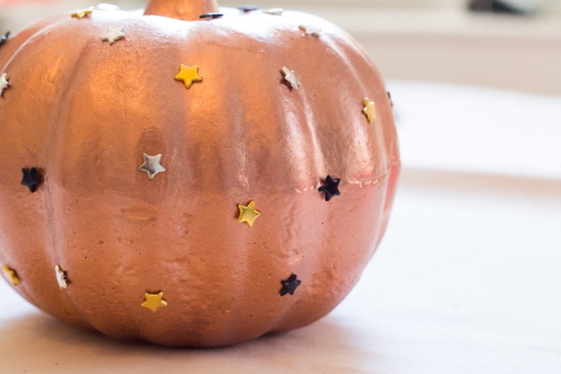 Diy star studded pumpkin for fall decor  5