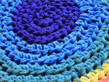 rainbow rug from t-shirt yarn