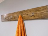reclaimed wood towel rack