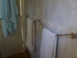 ocean-inspired bathroom rack