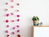 diy-valentines-day-fresh-flower-wall-hanging-4