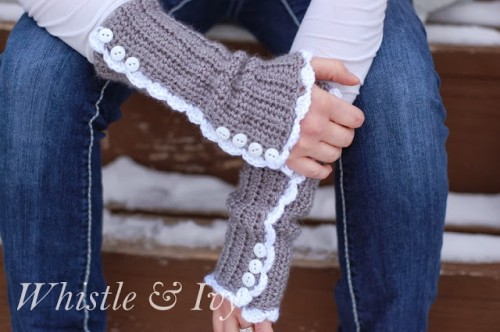 DIY Vintage-Inspired Armwarmers To Crochet