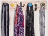 diy-vintage-inspired-jewelry-wall-hanger-2