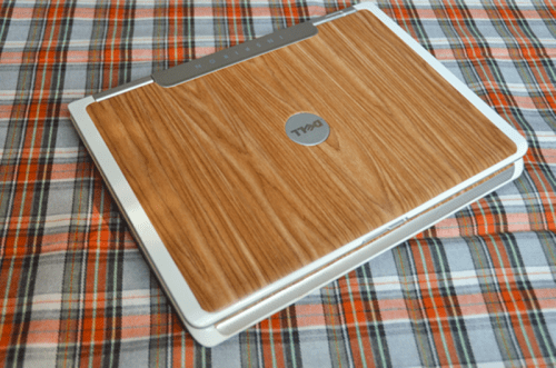 DIY Woodgrain Laptop Skin Renovation