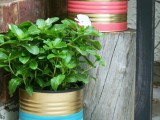 easy-and-budget-savvy-diy-painted-tin-can-planters-3