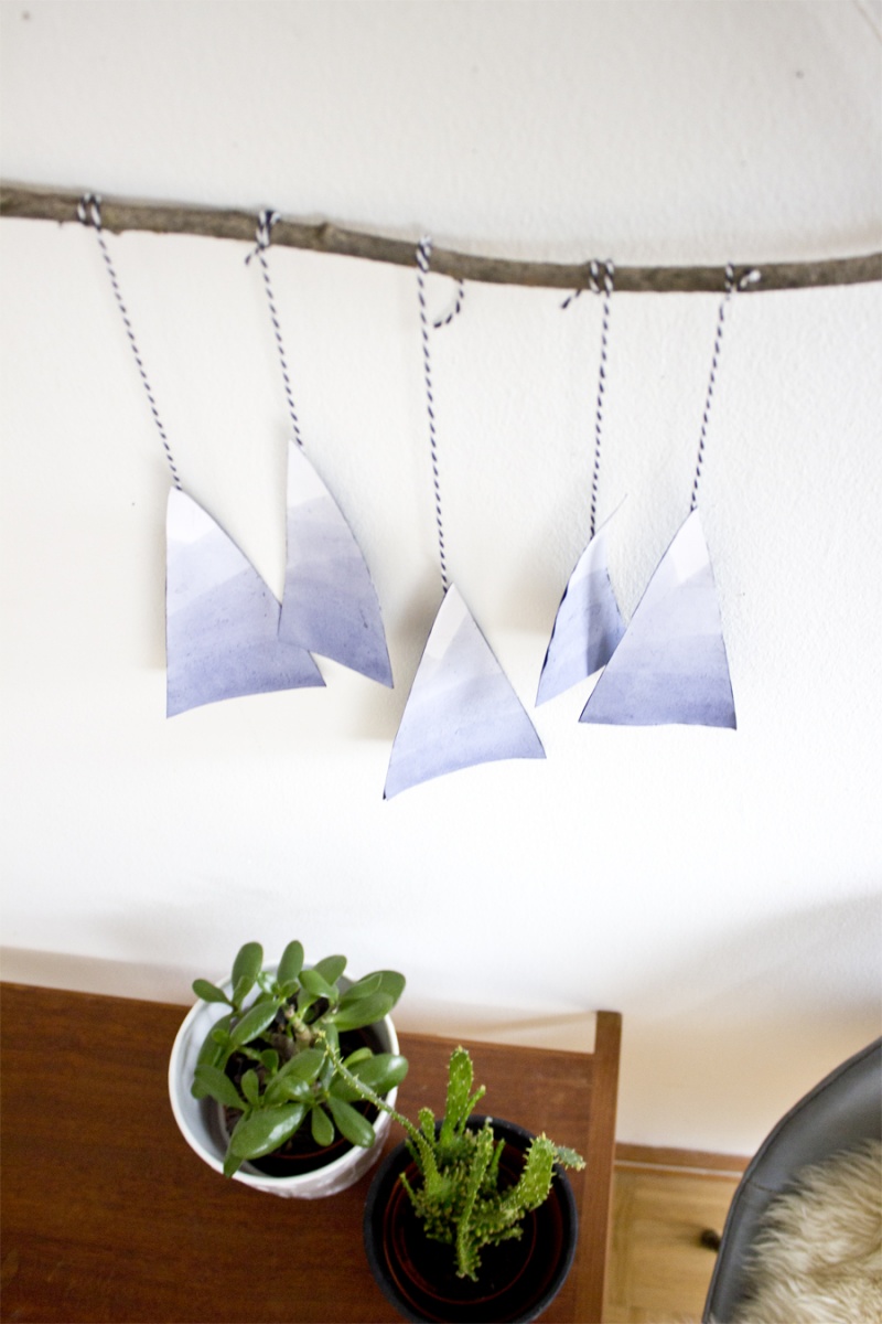 Picture Of easy and quick diy blue mountains paper mobile  6