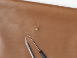 easy-and-quick-diy-leather-laptop-case-5