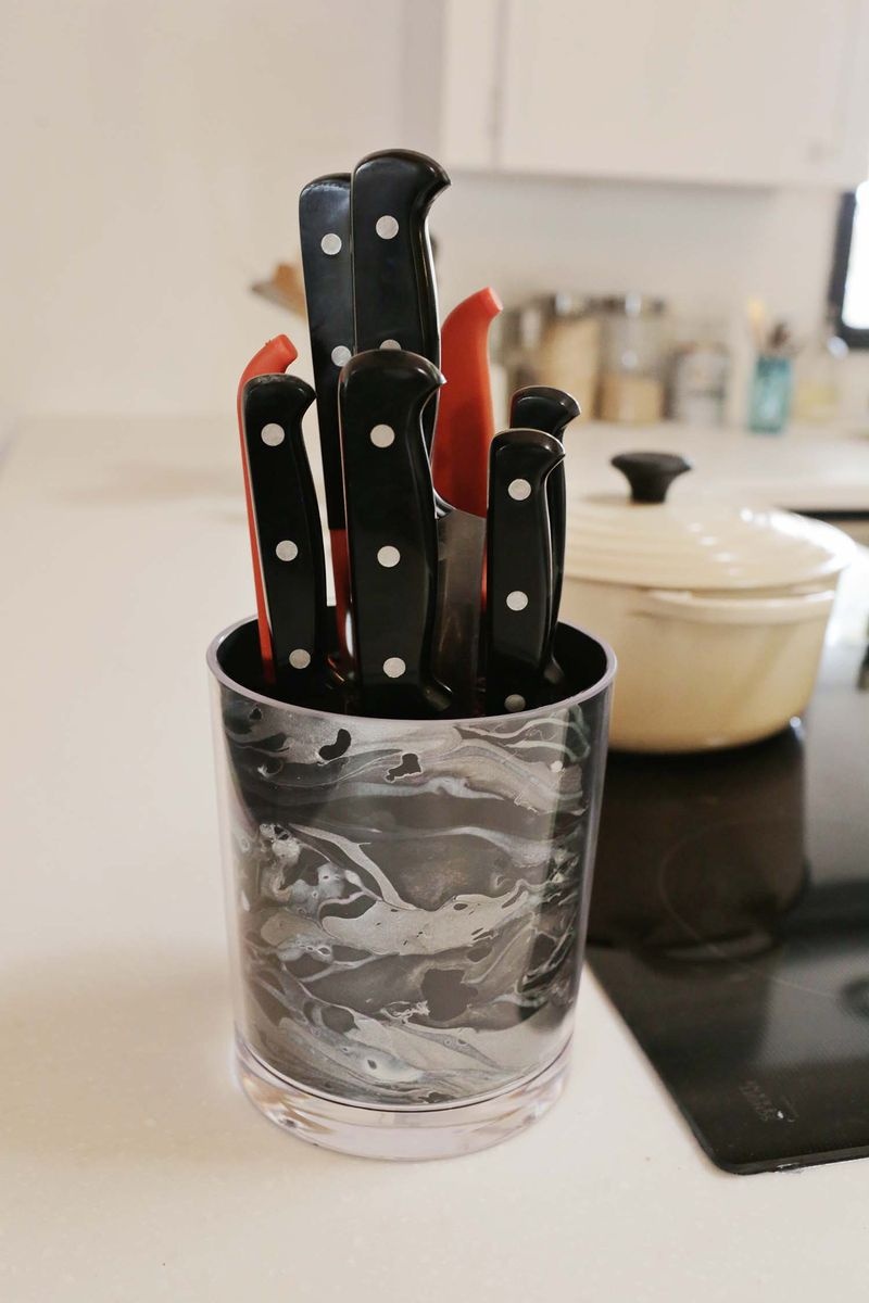 Picture Of easy and trendy diy marble knife holder  1