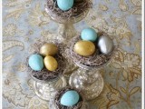 speckled and gilded eggs centerpiece