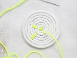easy-diy-rope-coasters-with-neon-touches-3