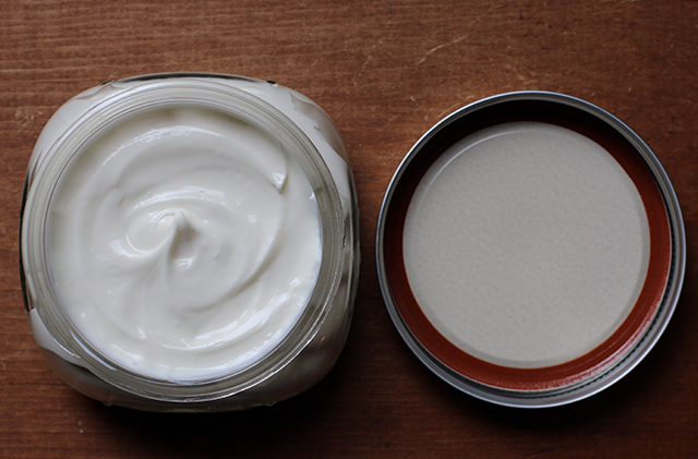Easy To Make And All Natural Diy Moisturizer