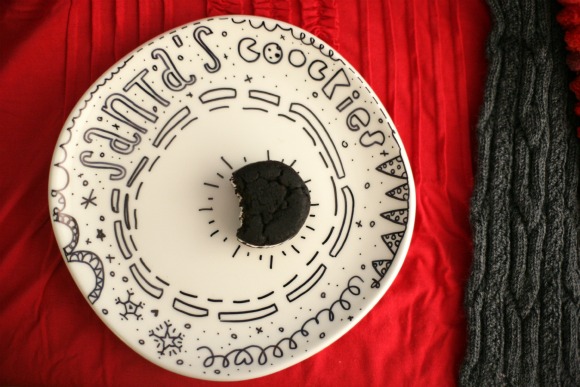 Santa cookies plate (via thefirstlime)