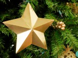 gold cardboard star ornaments