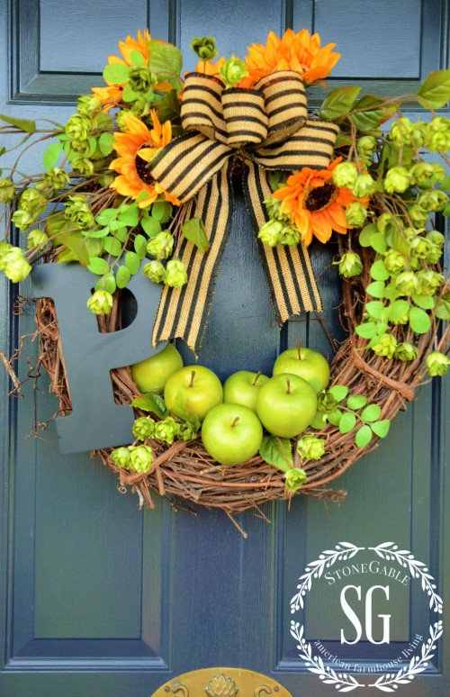 green apple wreath (via stonegableblog)