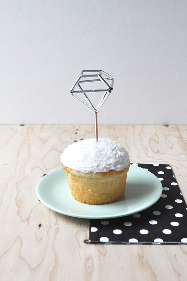 diamond cupcake topper (via snowdropandcompany)