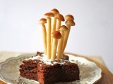 marzipan mushroom cake toppers