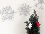 pipe cleaners snowflake garland