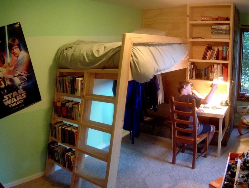 triple bunk bed (via theownerbuildernetwork)