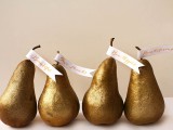 Thanksgiving gilded pear place cards