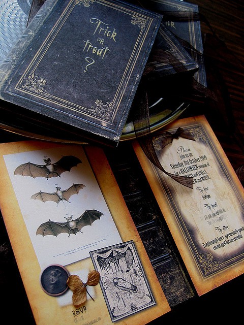 vintage-inspired bat Halloween invitations are elegant, refined and chic, use cool lettering