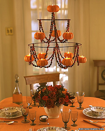 a super elegant red rose centerpiece is a stylish decoration for Halloween that will bring color