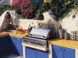 beautiful outdoor kitchen