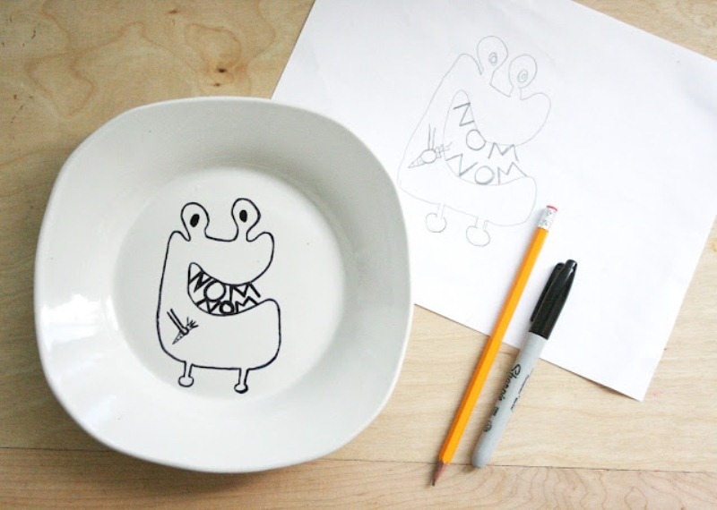 How To Decorate Some Tableware For Your Kids