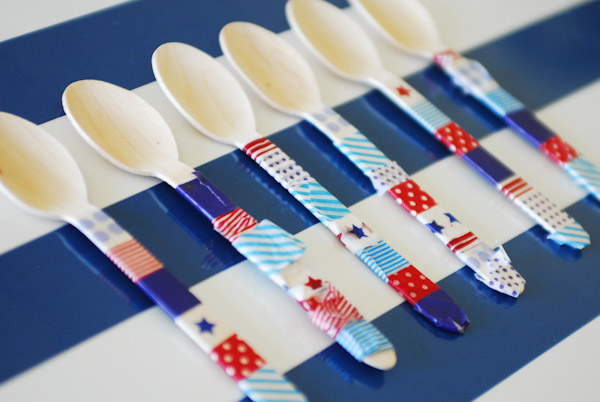 patriotic washi tape utensils (via paisleypetalevents)