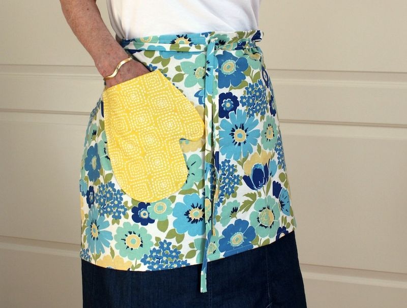 How To Make An Apron With A Mitten Pocket