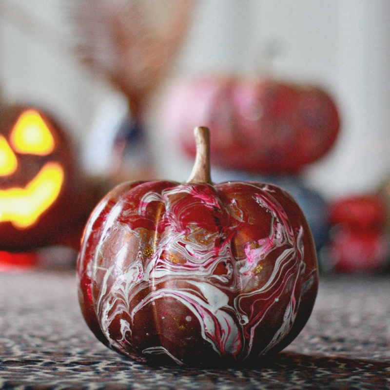 How To Make Marbelized Pumpkins