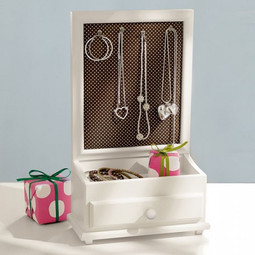10 Ideas To Organize Jewelry In Jewelry Boxes
