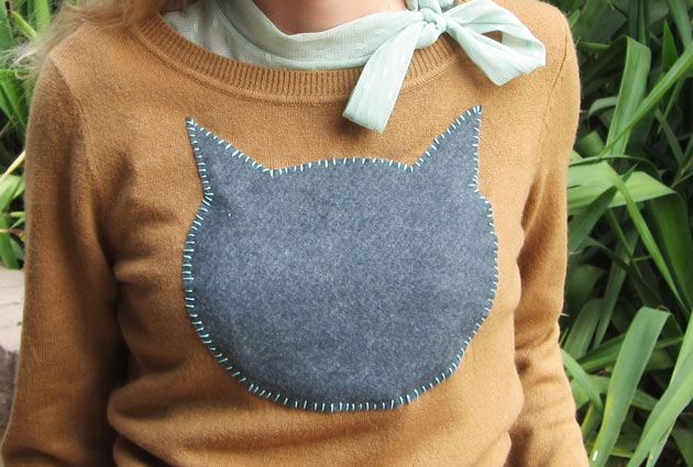cat applique sweater