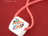 DIY candy necklace