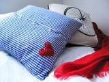 Lovely Diy Recycled Cushion For A Valentines Day