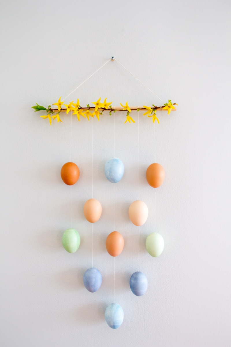 Picture Of original andcolorful diy easter egg wall hanging  6