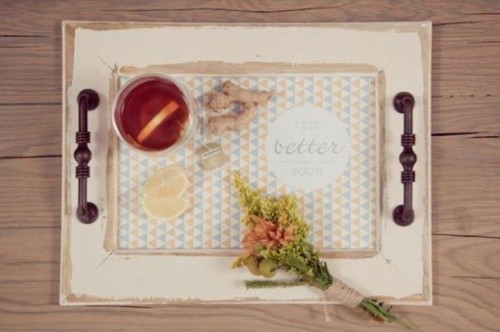 Personalized DIY Tray With A Chalkboard
