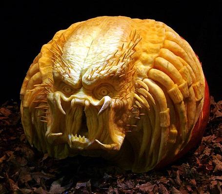 Predator Pumpkin Face