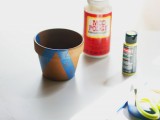 quick-and-easy-diy-chipped-paint-planter-2