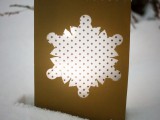quick-and-easy-diy-snowflake-luminaries-2