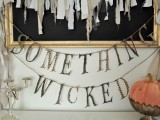 quick-and-easy-diy-something-wicked-garland-1