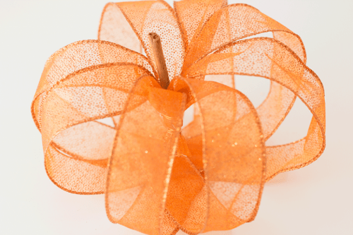 Quick Fall Craft: DIY Ribbon Pumpkin