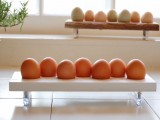 Rustic Diy Egg Holder As A Last Minute Gift
