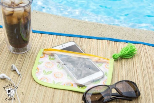Simple And Quick DIY Splash Proof Phone Case