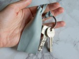 simple-diy-leather-key-ring-to-make-1