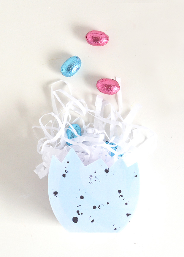 Picture Of simple diy speckled eggshell easter baskets  6