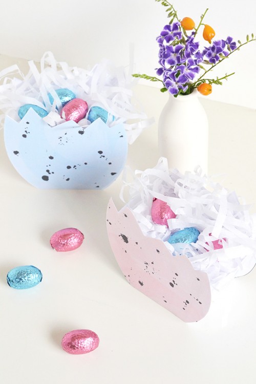 Simple DIY Speckled Eggshell Easter Baskets