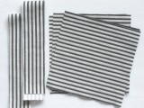 simple-diy-striped-picnic-blanket-3