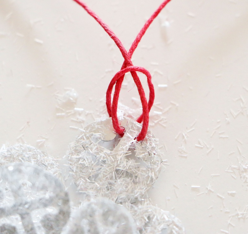 Picture Of sparkly diy christmas mosaic ornaments  7